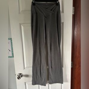 SO favorite flare crossover leggings in grey, size medium